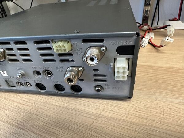 KENWOOD TS 2000 QUADRIBANDA ALL MODE OTTIMO DOPPIO IMBALLO