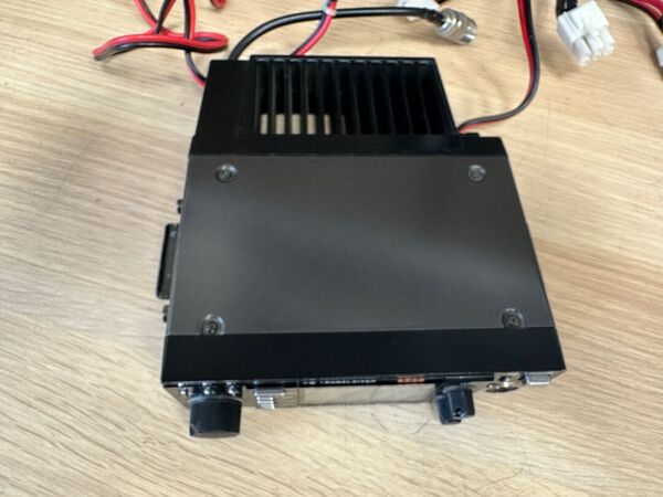 YAESU FT 212 RH VEICOLARE VHF 50 WATT CON SCHEDA TONI  E REC OTTIMO CON IMBALLO