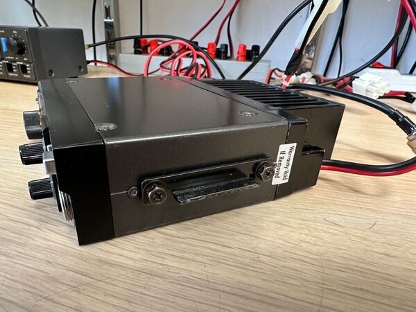 YAESU FT 212 RH VEICOLARE VHF 50 WATT CON SCHEDA TONI  E REC OTTIMO CON IMBALLO