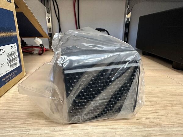 YAESU FT 710 AESS HF E 50 MHZ ALL MODE COME NUOVO CON IMBALLO GARANZIA CSY AND SON