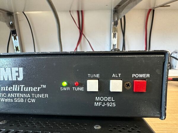 MFJ 926 ACCORDATORE AUTOMATICO ANTENNA HF OTTIMO