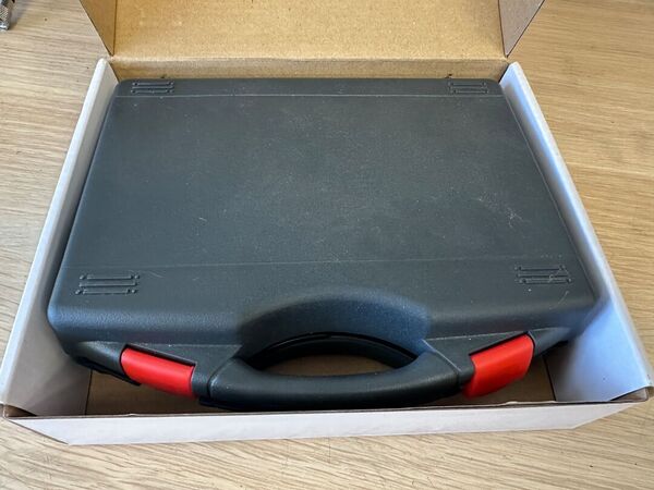 QODOSEN DX 286 RICEVITORE SCANNER PORTATILE DA 64 A 108 MHZ- 144 A 519 KHZ-520 A 1710 KHZ- 1711 A 27000KHZ COME NUOVA CON VALIGETTA E IMBALLO