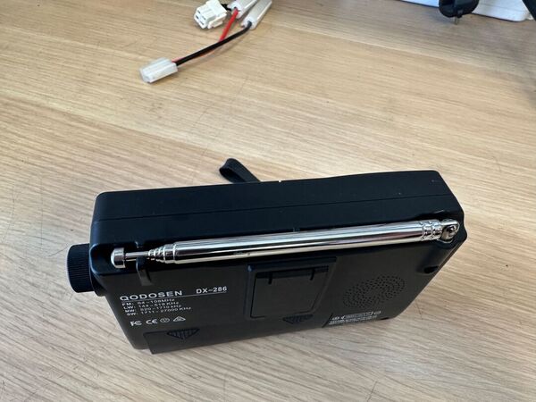 QODOSEN DX 286 RICEVITORE SCANNER PORTATILE DA 64 A 108 MHZ- 144 A 519 KHZ-520 A 1710 KHZ- 1711 A 27000KHZ COME NUOVA CON VALIGETTA E IMBALLO