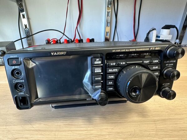 YAESU FT 991 QUADRIBANDA ALL MODE COME NUOVO CON IMBALLO GARANZIA CSY AND SON UN ANNO