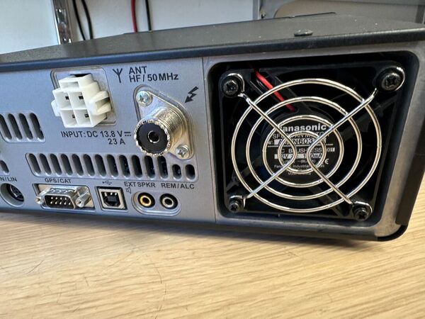 YAESU FT 991 QUADRIBANDA ALL MODE COME NUOVO CON IMBALLO GARANZIA CSY AND SON UN ANNO