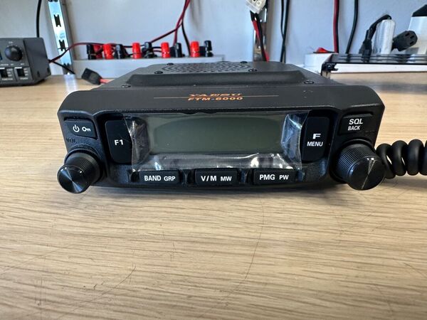 YAESU FTM 6000 BIBANDA VEICOLARE COME NUOVO DA DEMO CON IMBALLO GARANZIA CSY AND SON