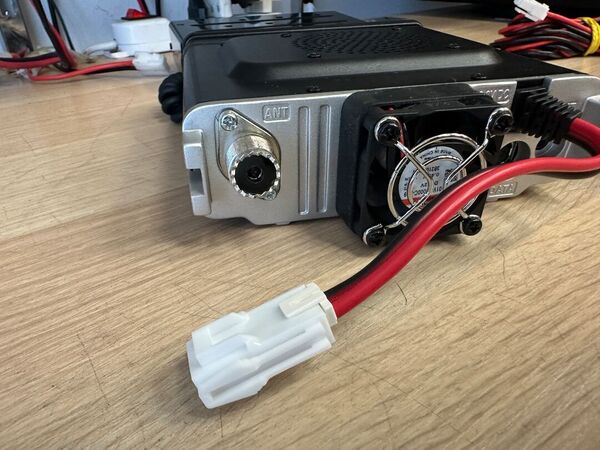 YAESU FTM 6000 BIBANDA VEICOLARE COME NUOVO DA DEMO CON IMBALLO GARANZIA CSY AND SON