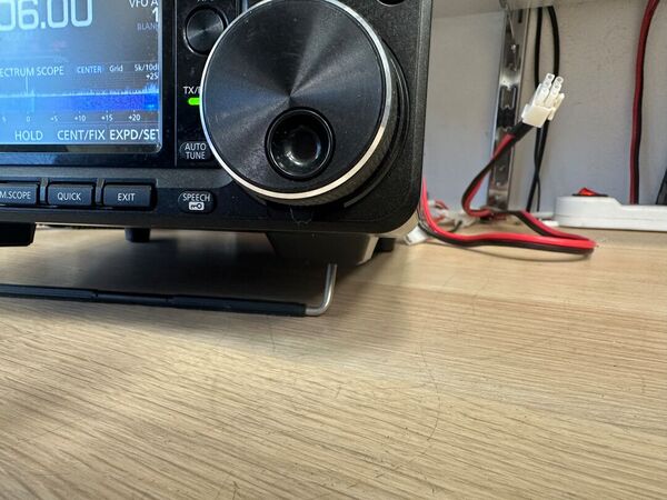 ICOM IC 7300 HF E 50 MHZ ALL MODE OTTIMO CON IMBALLO