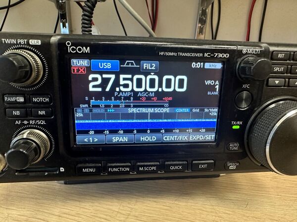 ICOM IC 7300 HF E 50 MHZ ALL MODE OTTIMO CON IMBALLO