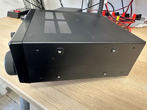 ICOM IC 7300 HF E 50 MHZ ALL MODE OTTIMO CON IMBALLO