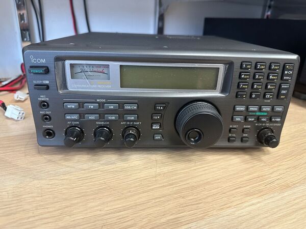ICOM ICR 8500 RICEVITORE ALL MODE DA 0 A 2GHZ COME NUOVO CON IMBALLO