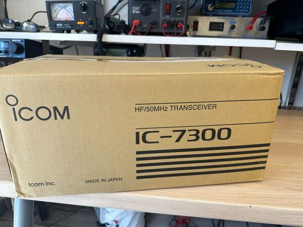 ICOM IC 7300 HF E 50 MHZ ALL MODE COME NUOVO LUGLIO 2025 GARANZIA RESIDUA OLTRE 4 ANNI ADVATEC ITALIA CON IMBALLO