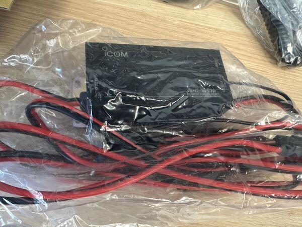 ICOM IC 7300 HF E 50 MHZ ALL MODE COME NUOVO LUGLIO 2025 GARANZIA RESIDUA OLTRE 4 ANNI ADVATEC ITALIA CON IMBALLO