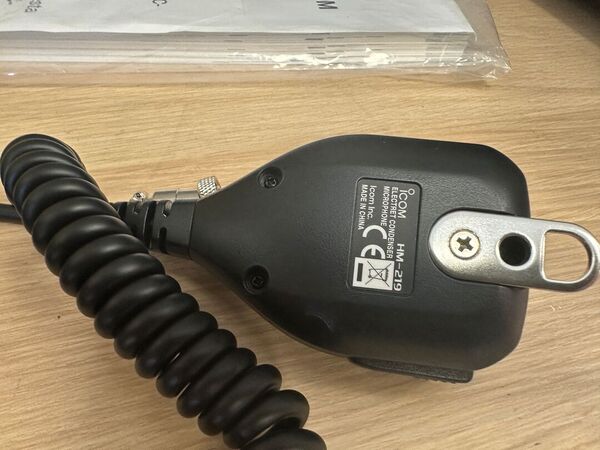 ICOM IC 7300 HF E 50 MHZ ALL MODE COME NUOVO LUGLIO 2025 GARANZIA RESIDUA OLTRE 4 ANNI ADVATEC ITALIA CON IMBALLO