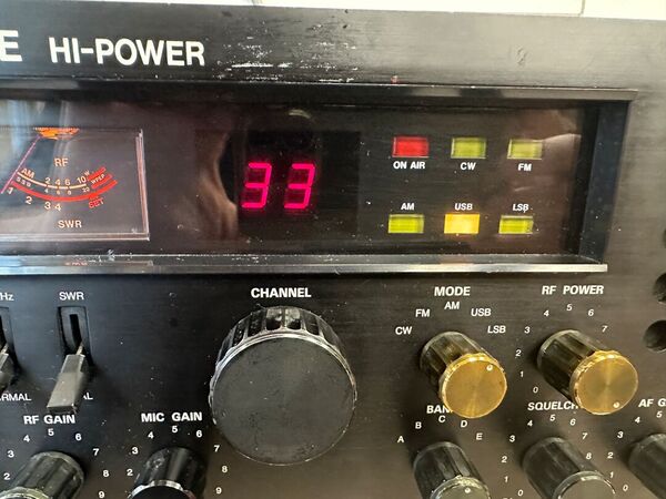 LAFAYETTE PETRUSSE HI-POWER CB HF ALL MODE BASE 5 BANDE ALIMENTAZIONE A 220V OTTIMO