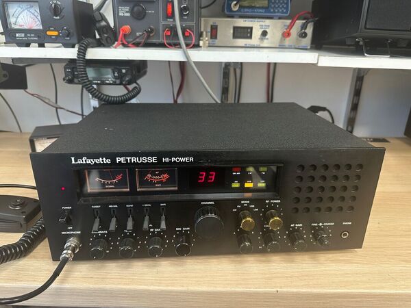 LAFAYETTE PETRUSSE HI-POWER CB HF ALL MODE BASE 5 BANDE ALIMENTAZIONE A 220V OTTIMO