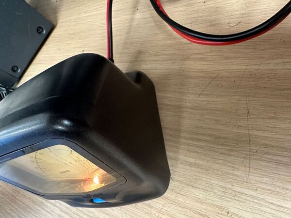 AVAIR AV 20 ROSWATTMETRO DA 1,8 A 200 MHZ OTTIMO