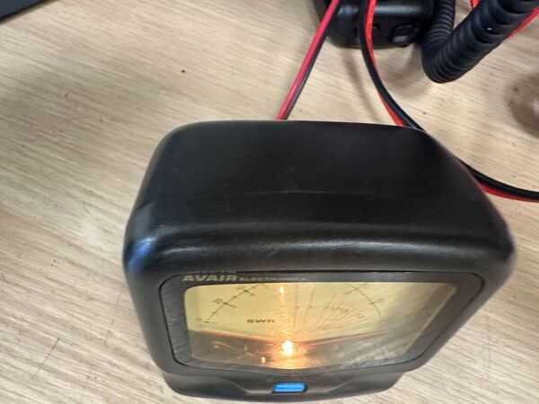 AVAIR AV 20 ROSWATTMETRO DA 1,8 A 200 MHZ OTTIMO