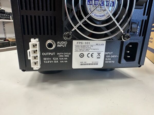 YAESU FT DX 101 MP HF E 50 MHZ ALL MODE CON FPS-101 ALIMENTATORE SPAKER 200 WATT OTTIMO CON IMBALLO E GARANZIA CSY AND SON
