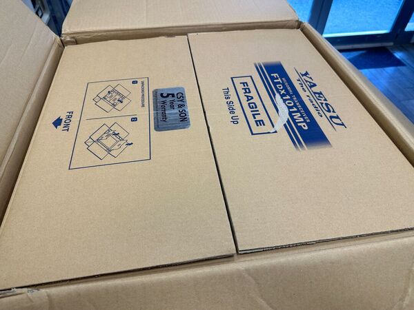 YAESU FT DX 101 MP HF E 50 MHZ ALL MODE CON FPS-101 ALIMENTATORE SPAKER 200 WATT OTTIMO CON IMBALLO E GARANZIA CSY AND SON