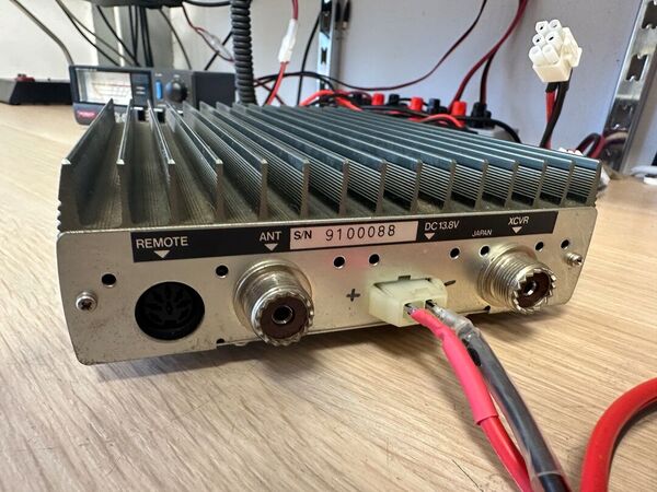 TOKIO HY POWER HL 726D LINEARE STATO SOLIDO VHF E UHF 50 WATT OTTIMO E RARO