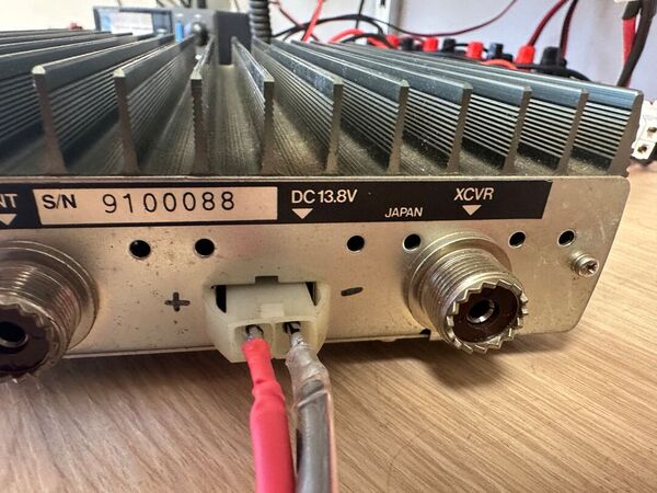 TOKIO HY POWER HL 726D LINEARE STATO SOLIDO VHF E UHF 50 WATT OTTIMO E RARO