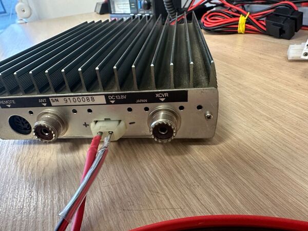 TOKIO HY POWER HL 726D LINEARE STATO SOLIDO VHF E UHF 50 WATT OTTIMO E RARO