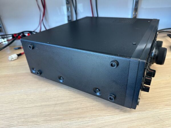 YAESU FT 950 HF E 50 MHZ ALL MODE OTTIMO CON IMBALLO