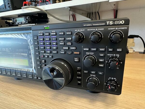 KENWOOD TS 890 HF E 50 MHZ ALL MODE COME NUOVO FEBBRAIO 2026 IMBALLO E GARANZIA FILTRO CW