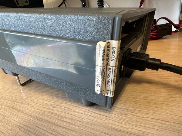 BLACK & STAR METEOR 100 FREQUENZIMETRO DA 5HZ A 100 MHZ OTTIMO ALIMENTAZIONE A 220 V