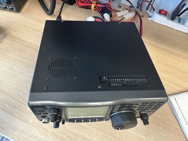 ICOM IC 910 H BIBANDA VHF E UHF ALL MODE OTTIMO CON DSP CONVERTITORE PER SDR