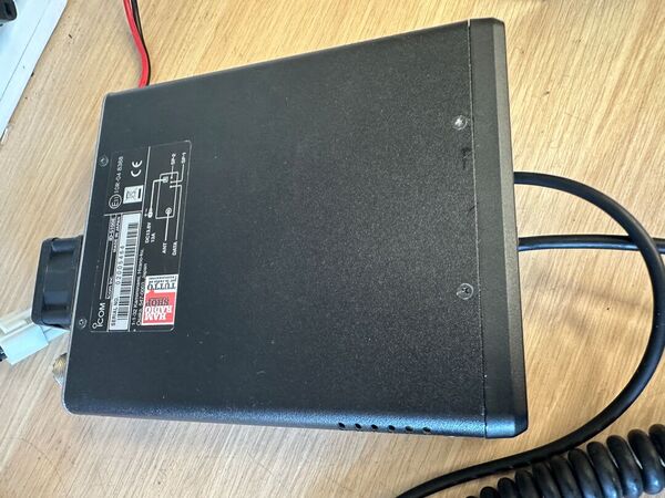 ICOM ID 5100 BIBANDA ANALOGICO DIGITALE D STAR OTTIMO CON SCHEDA BLUETOOTH  E IMBALLO