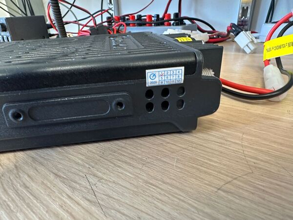 WOUXUN KG-UV980P QUADRIBANDA 26-29.995 MHz / 50-53.995MHz / 136-173.995MHz 400-470.995MHz  COME NUOVO DA DEMO CON IMBALLO