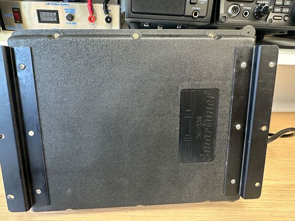 SG230 SMARTUNER ACCORDATORE D'ANTENNA HF 200 WATT PEP OTTIMO