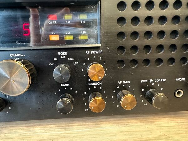 GALAXI SSB ECO CB HF BASE 5 BANDE OTTIMO ALIMENTAZIONE A 220 V