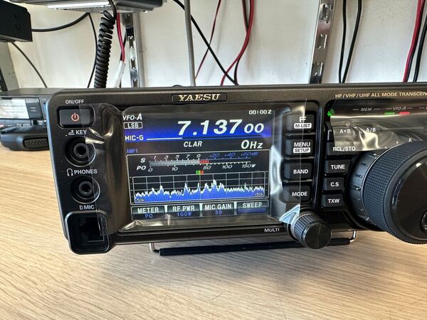 YAESU FT 991 A QUADRIBANDA ALL MODE OTTIMO CON IMBALLO GARANZIA CSY AND SON