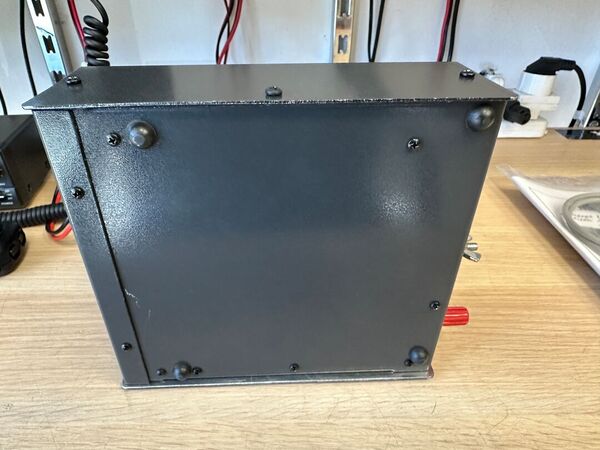 MFJ-929 ACCORDATORE D'ANTENNA AUTOMATICO - ROS/WATTMETRO DIGITALE DISPLAY LCD, 1.8-30MHZ CON FREQUENZIMETRO OTTIMO CON CAVETTO YAESU