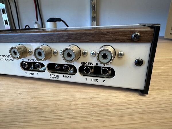 MFJ 1040 B DELUXE RF PRESELECTOR II  OTTIMO