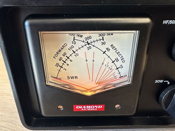 DIAMOND SX 240 C ROSWATTMETRO HF 50 144 430 MHZ FINO A 3 KW OTTIMO E RARO