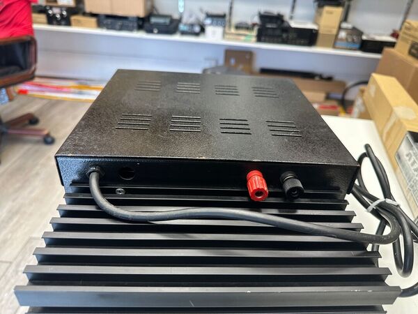 CEP  14H50 F ALIMENTATORE LINEARE DA 50 AMPERE PEP OTTIMO