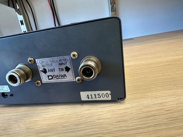 DAIWA CN 103L ROSWATTMETRO VHF UHF 200 WATT OTTIMO