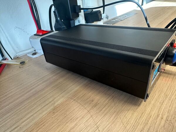 ATU 100 ACCORDATORE AUTOMATICO HF E 50 MHZ OTTIMO