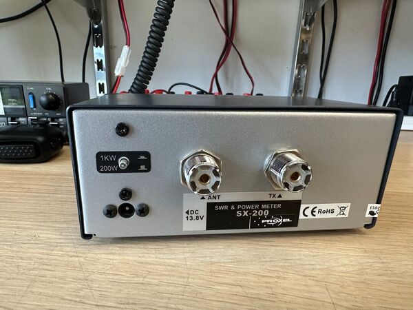 DIAMOND SX 200 ROSWATTMETRO DA 1,8 A 160 MHZ 200 WATT PEP OTTIMO