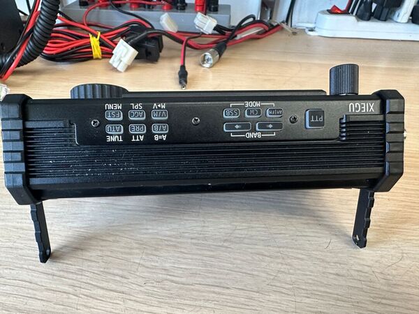 XIEGU X6100 - RTX SDR HF QRP 0.5 - 30 MHZ 10 W CON AT TUNER DSP OTTIMO