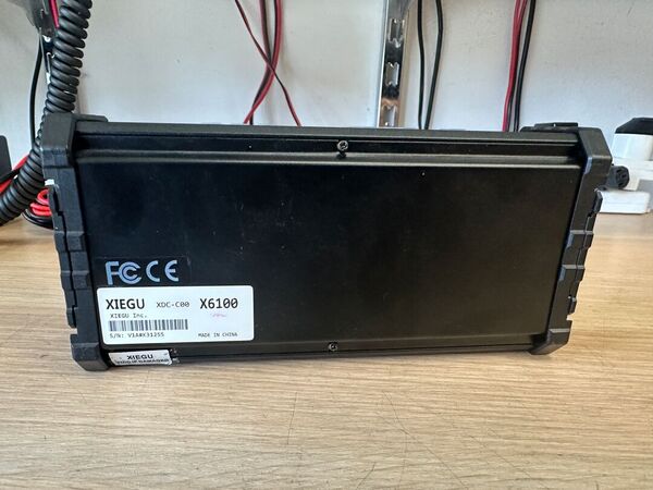 XIEGU X6100 - RTX SDR HF QRP 0.5 - 30 MHZ 10 W CON AT TUNER DSP OTTIMO