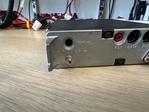 YAESU FT 817 QUADRIBANDA ALL MODE OTTIMO