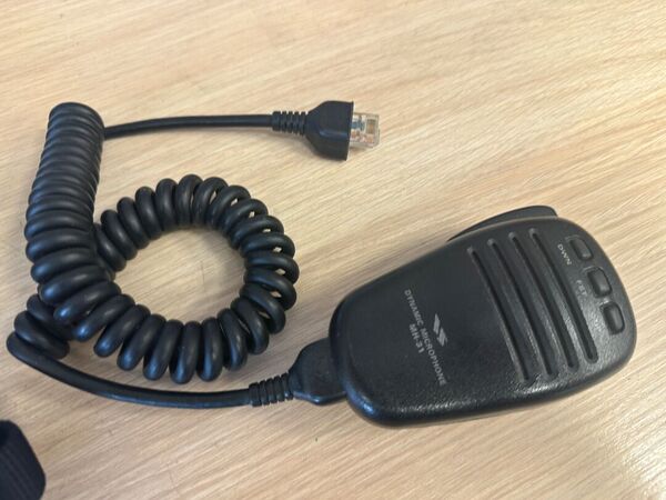 YAESU FT 817 QUADRIBANDA ALL MODE OTTIMO