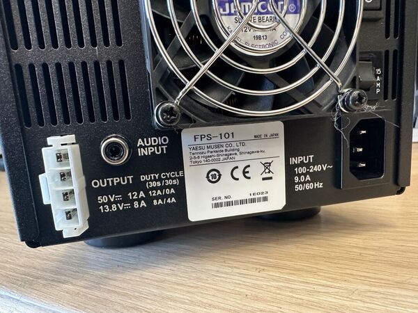 YAESU FT DX 101 MP HF E 50 MHZ ALL MODE 200 WATT COME NUOVO CON IMBALLI E GARANZIA CSY AND SON