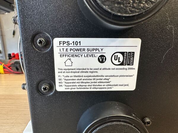 YAESU FT DX 101 MP HF E 50 MHZ ALL MODE 200 WATT COME NUOVO CON IMBALLI E GARANZIA CSY AND SON