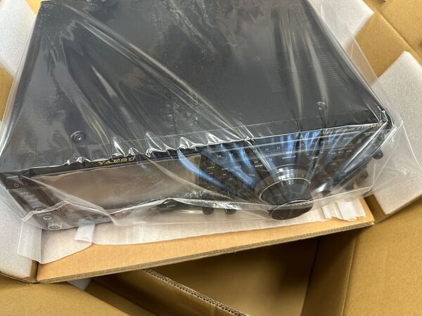 YAESU FT DX 101 MP HF E 50 MHZ ALL MODE 200 WATT COME NUOVO CON IMBALLI E GARANZIA CSY AND SON